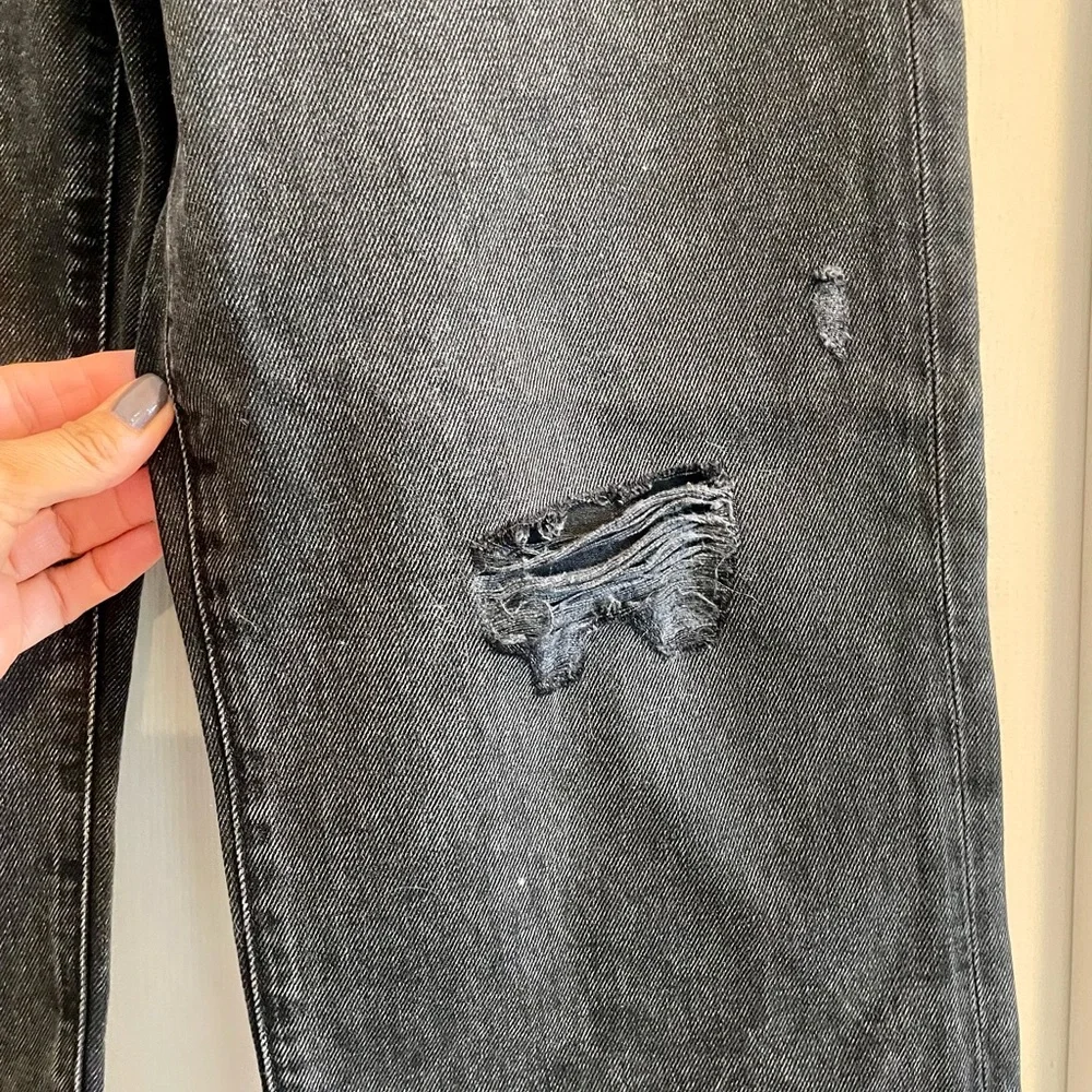 Express Mid Rise Ankle Jeans - Picture 5 of 10